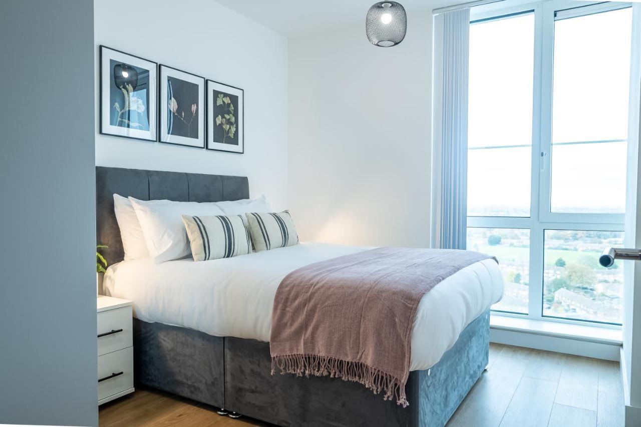 Luxe Apartments Bracknell Near Ascot, Legoland, Windsor, Lexicon - Free Parking & Gym Extérieur photo